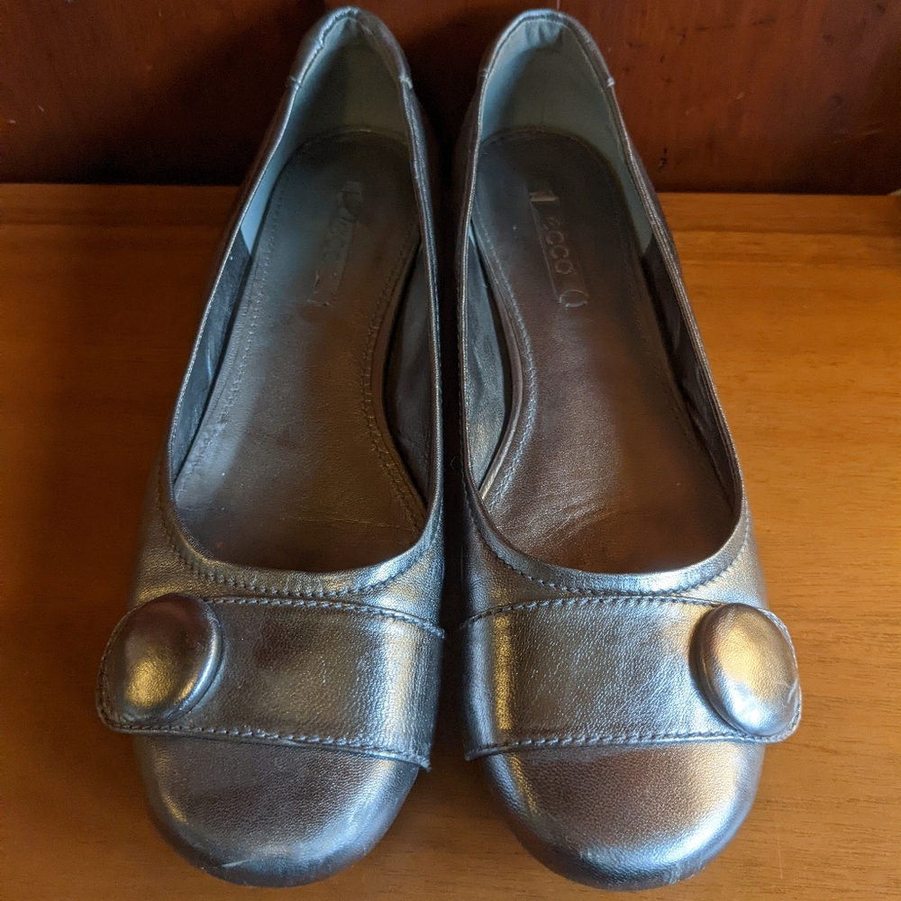 Silver Ecco Flats - image 2